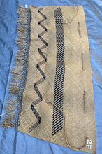 Load image into Gallery viewer, Fijian Kuta Gafigafi Tongan Ta'ovala