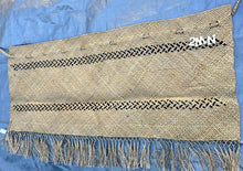 Load image into Gallery viewer, Fijian Kuta Gafigafi Tongan Ta'ovala