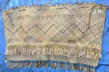 Load image into Gallery viewer, Fijian Kuta Gafigafi Tongan Ta'ovala