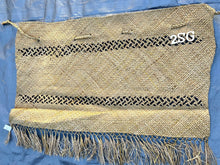 Load image into Gallery viewer, #kuta #weavers