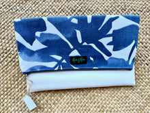 Load image into Gallery viewer, Clutch Purse-Assorted Colors