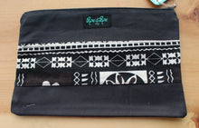 Load image into Gallery viewer, Cosmetic Essential Black Bag with Tapa Prints