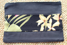 Load image into Gallery viewer, Cosmetic Essential Bag Tropical Black
