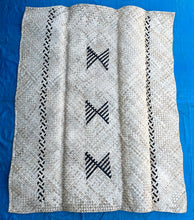 Load image into Gallery viewer, #islandstyle #artisanweavers #villagelife