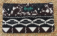 Load image into Gallery viewer, Makeup Travel Pouch Tapa Print