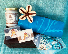 Load image into Gallery viewer, Serau Gift Basket