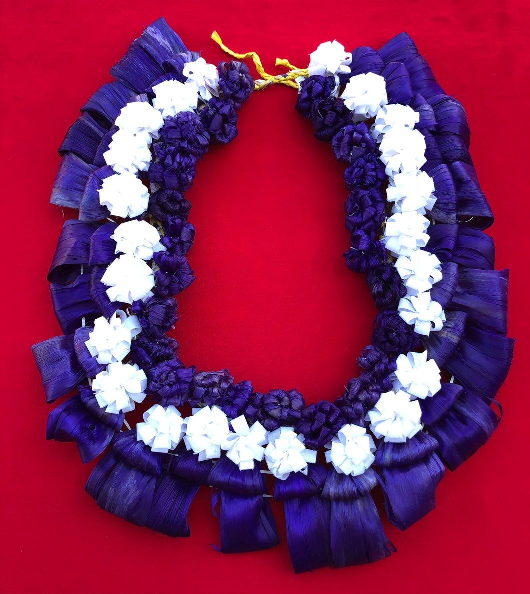 Traditional Island Garland Purple/White